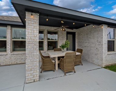 3802 Dogwood Road - Photo Thumbnail 12