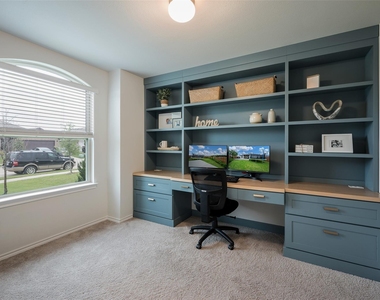 3802 Dogwood Road - Photo Thumbnail 2