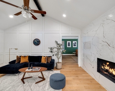 1402 Tiffany Forest Lane - Photo Thumbnail 2