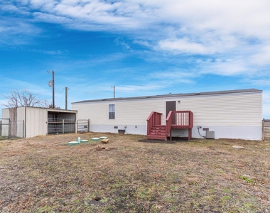 635 Fielder Road - Photo Thumbnail 22