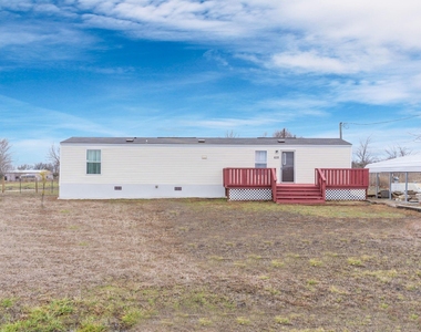 635 Fielder Road - Photo Thumbnail 1