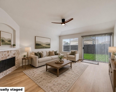 7127 Larkin Drive - Photo Thumbnail 10