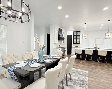 4602 Sycamore Street - Photo Thumbnail 10