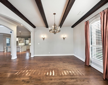 11524 Seaside Lane - Photo Thumbnail 5