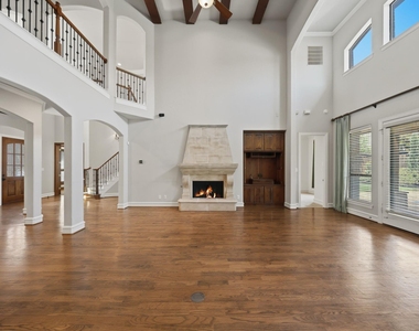 11524 Seaside Lane - Photo Thumbnail 12