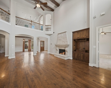 11524 Seaside Lane - Photo Thumbnail 11