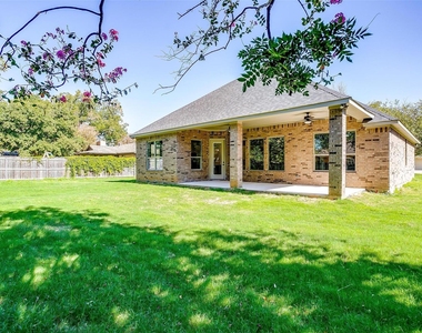 908 Meadowlark Lane - Photo Thumbnail 37