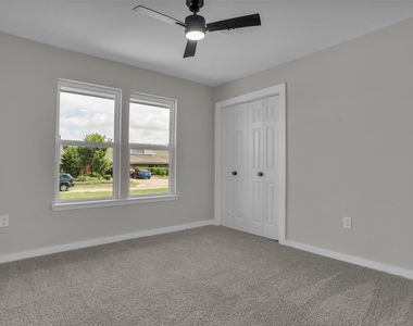 1822 Gravley Drive - Photo Thumbnail 10