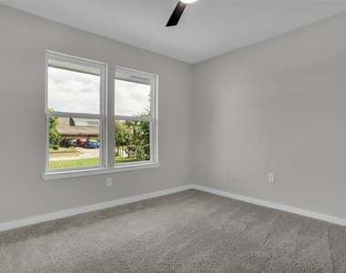 1822 Gravley Drive - Photo Thumbnail 11