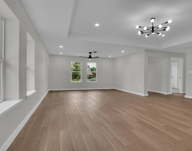 1822 Gravley Drive - Photo Thumbnail 7