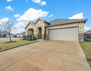 116 Mills Drive - Photo Thumbnail 27