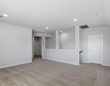 637 Sierra Ridge - Photo Thumbnail 12