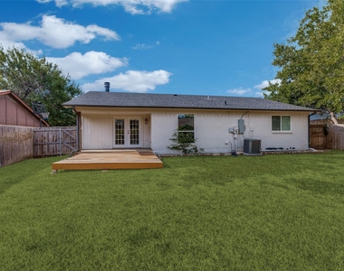 524 Cole Avenue - Photo Thumbnail 11