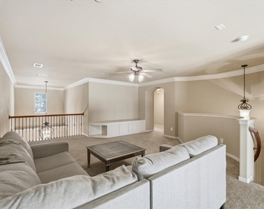 5389 Keswick Drive - Photo Thumbnail 17