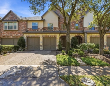 5389 Keswick Drive - Photo Thumbnail 1