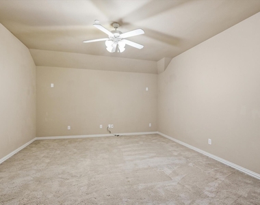 5389 Keswick Drive - Photo Thumbnail 23