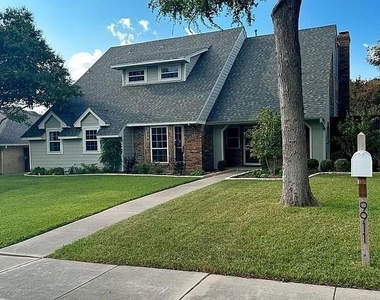 9911 Silver Creek Road - Photo Thumbnail 1