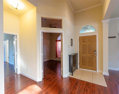4821 Frost Hollow Drive - Photo Thumbnail 8