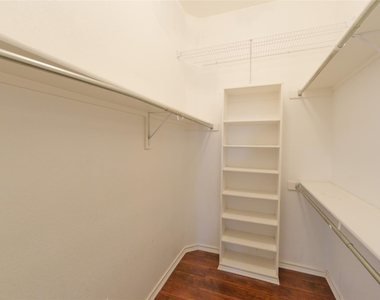 4821 Frost Hollow Drive - Photo Thumbnail 26