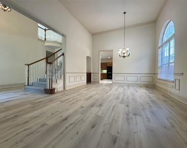 4112 Hearthlight Court - Photo Thumbnail 2