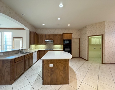 4112 Hearthlight Court - Photo Thumbnail 6