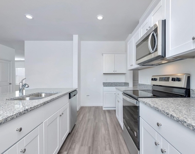 1632 Escondido Drive - Photo Thumbnail 7
