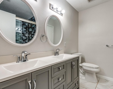 2709 Cedar Crest Drive - Photo Thumbnail 17