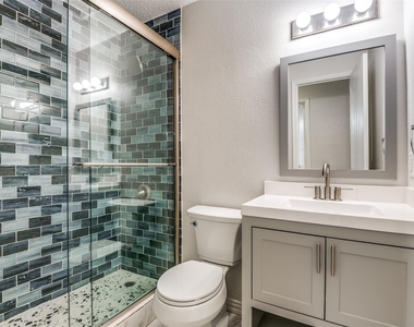2709 Cedar Crest Drive - Photo Thumbnail 21