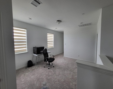 5516 Union Street - Photo Thumbnail 7