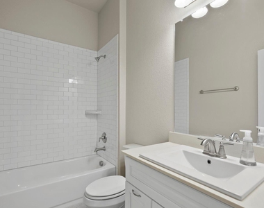 1316 Hudson Lane - Photo Thumbnail 3