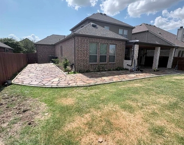 1316 Hudson Lane - Photo Thumbnail 27