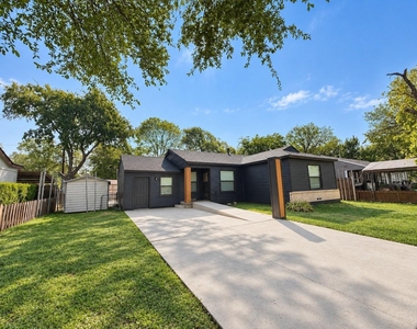 10642 Galena Street - Photo Thumbnail 1