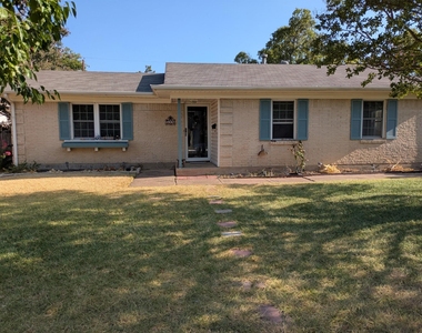 714 Timberlake Circle - Photo Thumbnail 38