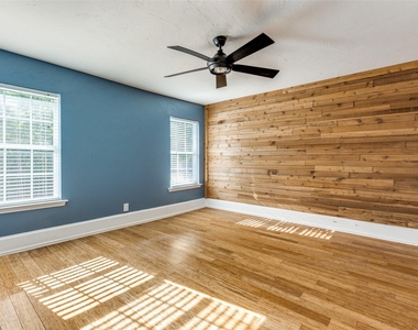 3108 Rockbrook Drive - Photo Thumbnail 13