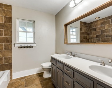3108 Rockbrook Drive - Photo Thumbnail 19