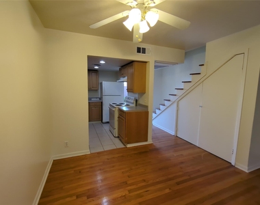 5730 Martel Avenue - Photo Thumbnail 3
