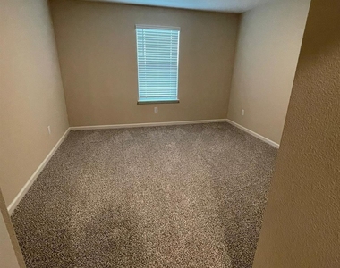 2252 Cashmere Way - Photo Thumbnail 1