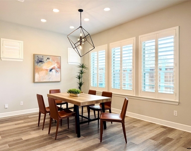 3417 Rosebud Park Lane - Photo Thumbnail 17