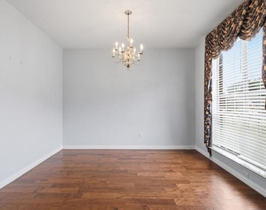 1509 Blair Drive - Photo Thumbnail 13
