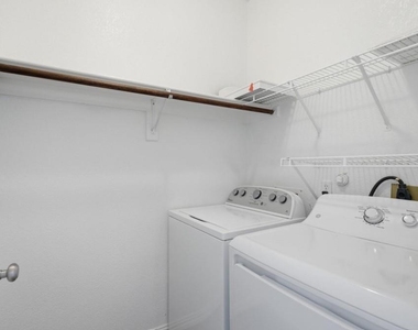1509 Blair Drive - Photo Thumbnail 22