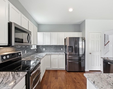 1509 Blair Drive - Photo Thumbnail 21