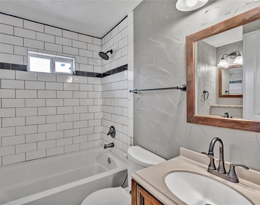 4401 Ray White Road - Photo Thumbnail 16