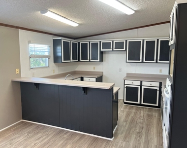 2660 County Road 601 - Photo Thumbnail 4