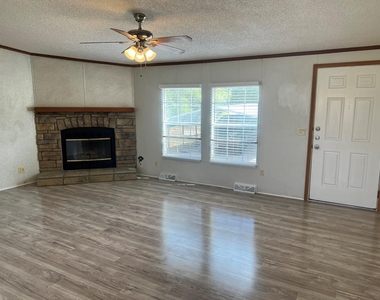 2660 County Road 601 - Photo Thumbnail 1