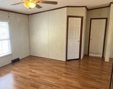 2660 County Road 601 - Photo Thumbnail 12