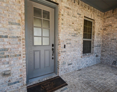 4533 English Maple Drive - Photo Thumbnail 1