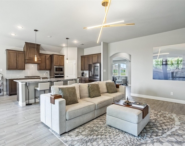 15086 Brazoria Drive - Photo Thumbnail 7