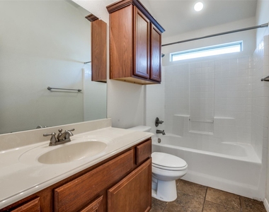 347 Creekside Way - Photo Thumbnail 18