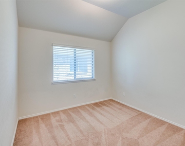 347 Creekside Way - Photo Thumbnail 17