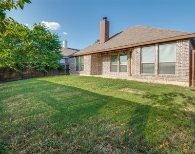 347 Creekside Way - Photo Thumbnail 24